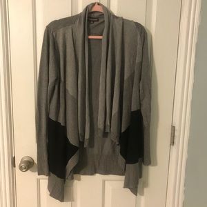 FINAL $ DROP Adrienne Vittadini Grey Cardigan L